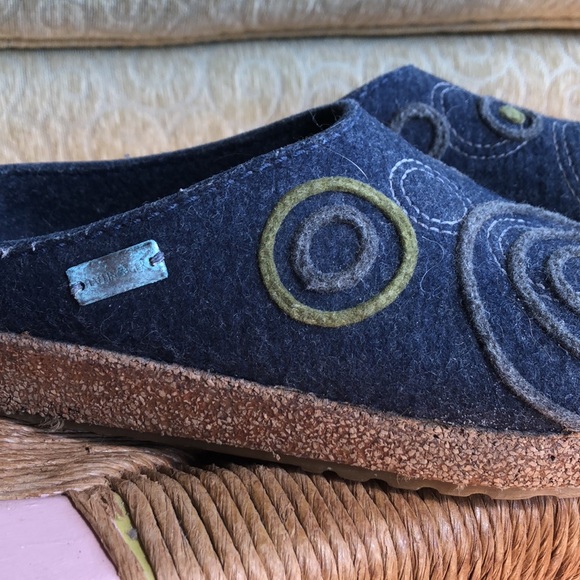 Artsy design Haflinger wool clogs size 38 - Picture 2 of 6